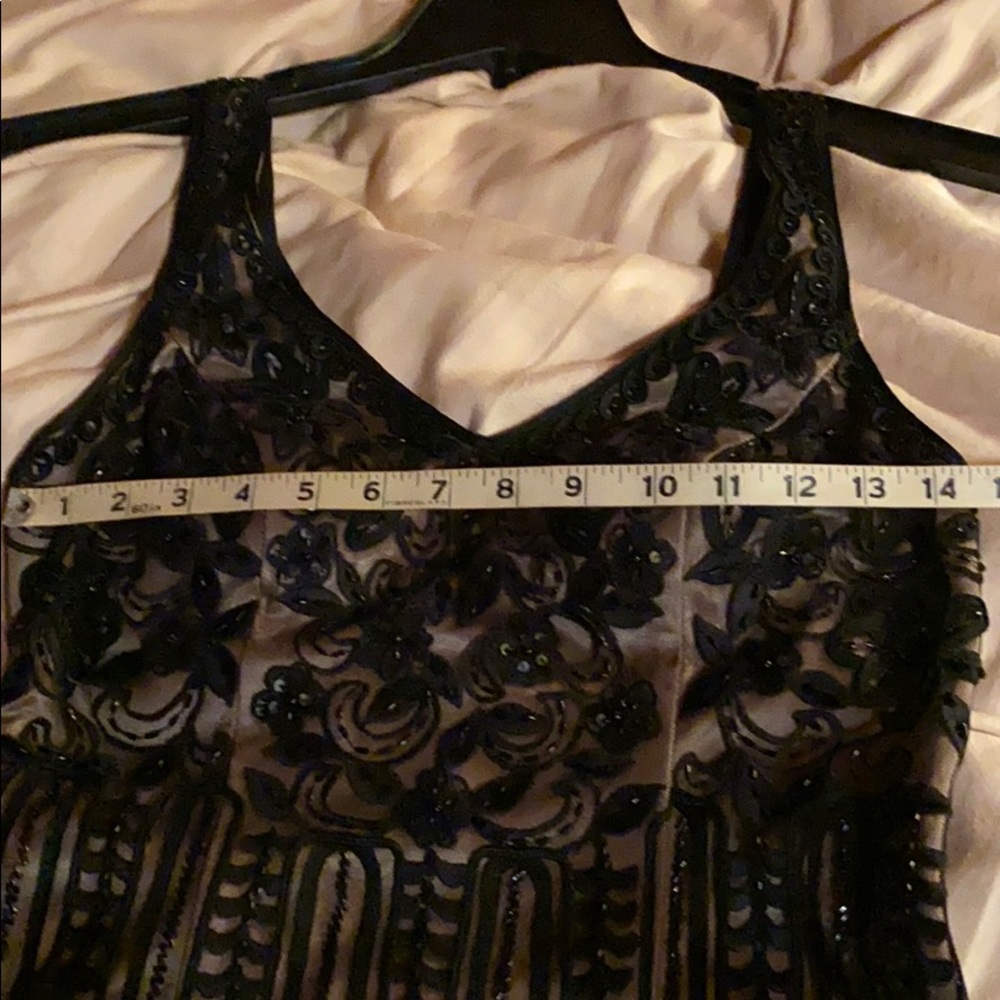 Dress - Picture 7 of 10